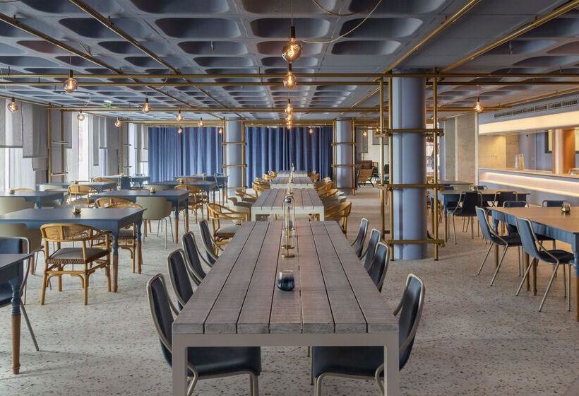 هتل Next by Savoy Signature