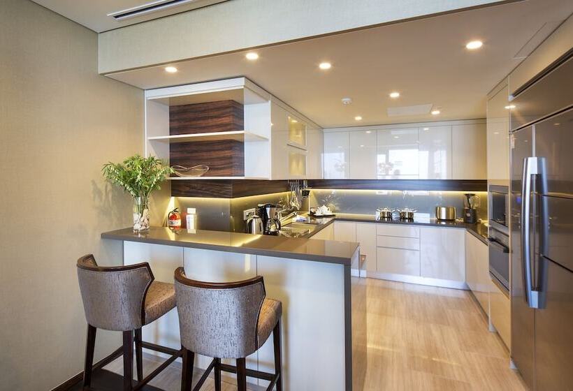 Отель Oakwood Premier Coex Center