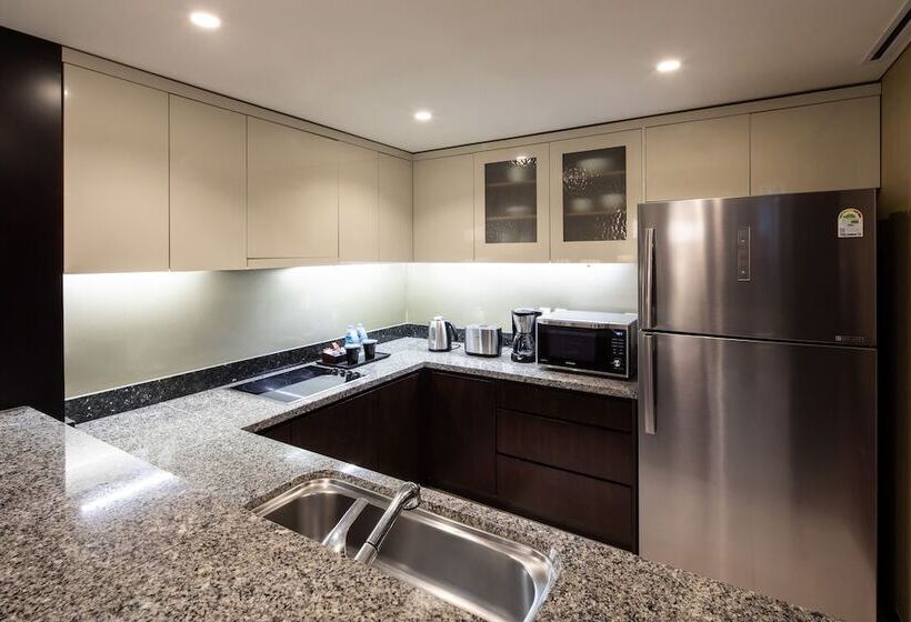 Отель Oakwood Premier Coex Center