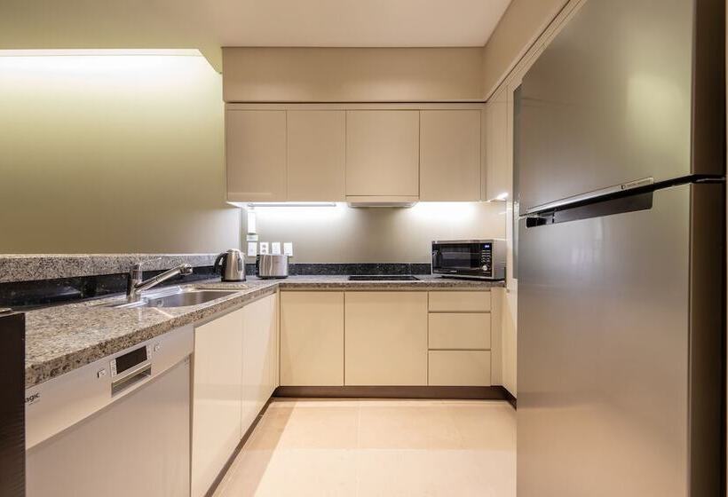 Отель Oakwood Premier Coex Center