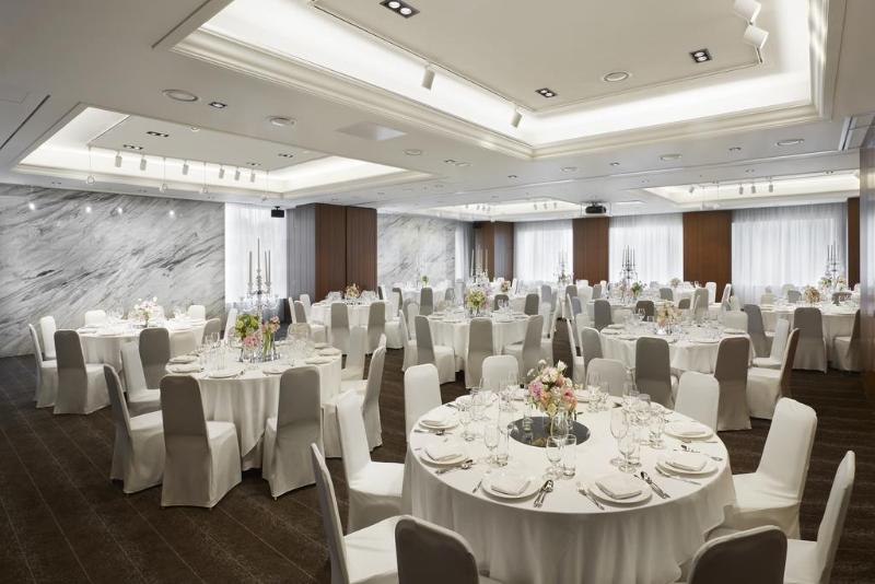 Отель Oakwood Premier Coex Center