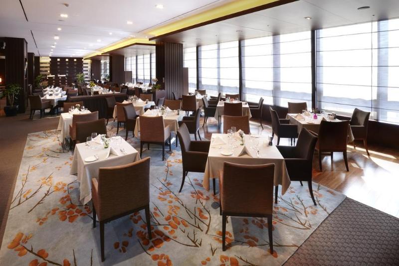 Отель Oakwood Premier Coex Center