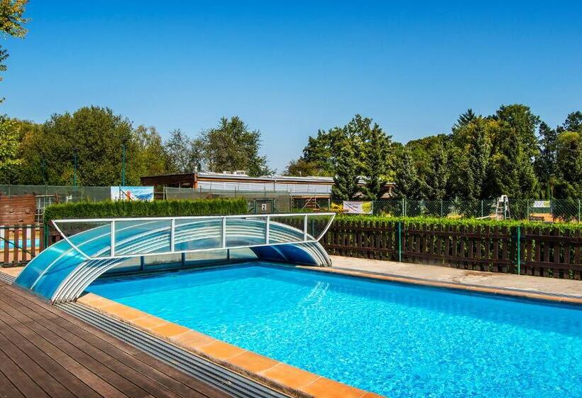 فندق Oaza Ricany