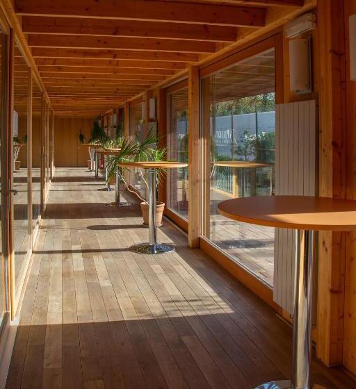 فندق Oaza Ricany