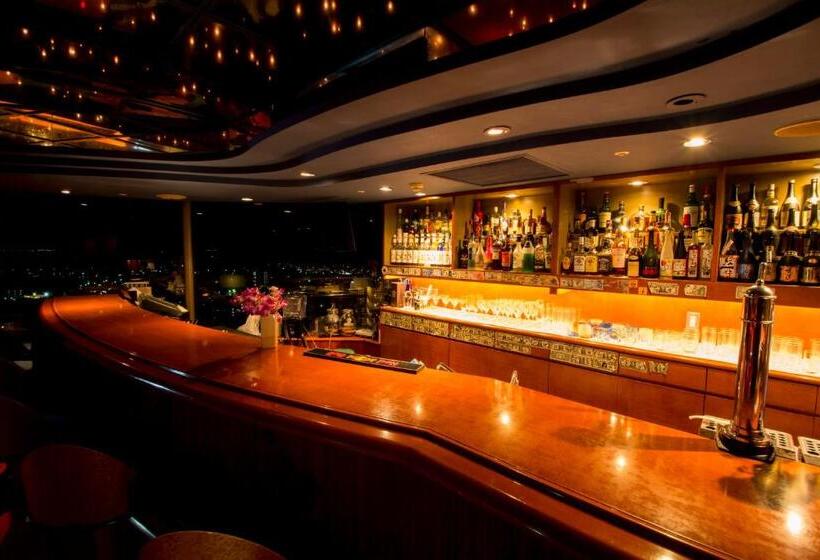 בית מלון כפרי Okinawa Grand Mer Resort