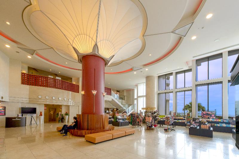 בית מלון כפרי Okinawa Grand Mer Resort