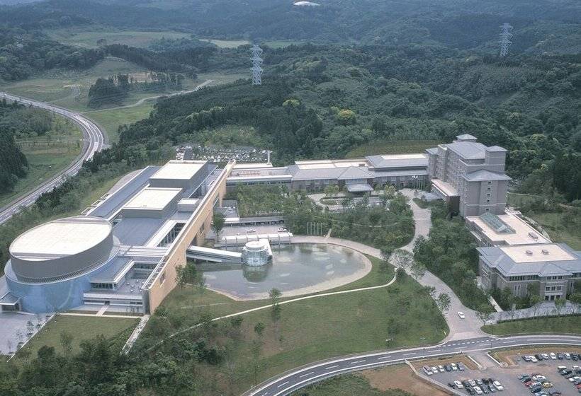 בית מלון כפרי Okura Akademia Park