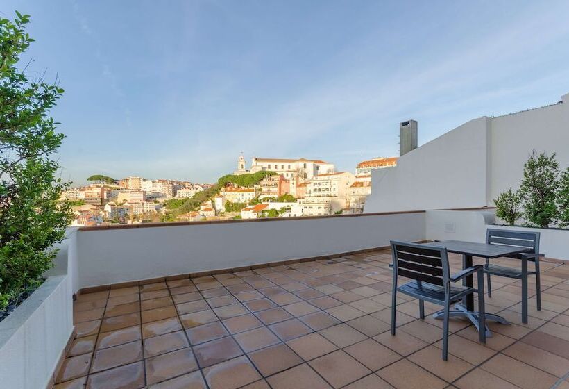 هتل Olissippo Castelo