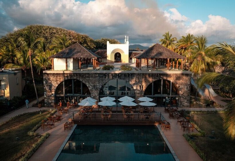 Szálloda Outrigger Mauritius Beach Resort