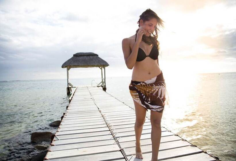 Szálloda Outrigger Mauritius Beach Resort