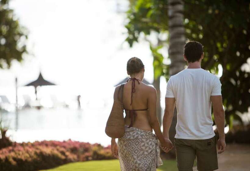 Hotel Outrigger Mauritius Beach Resort