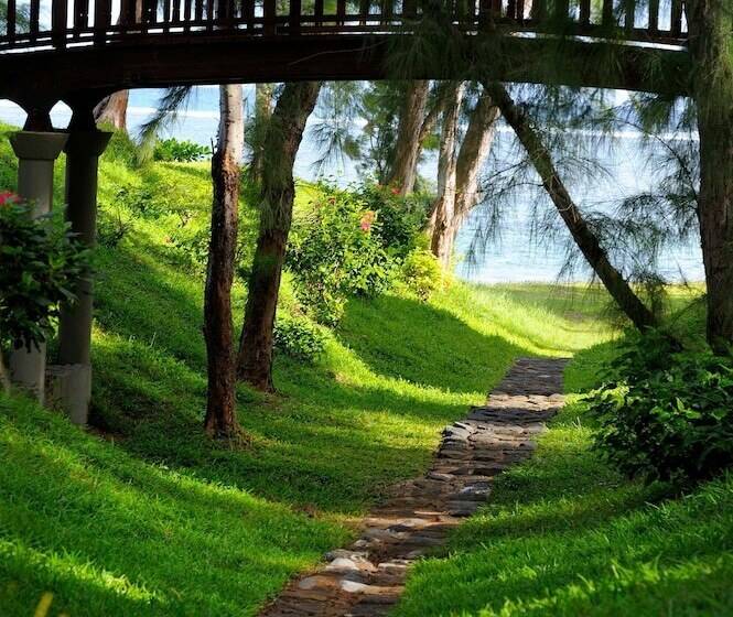 Szálloda Outrigger Mauritius Beach Resort