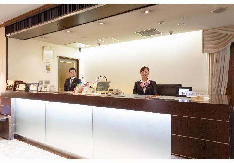 Отель Plaza Kobe