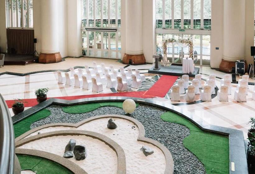 호텔 Putrajaya Marriott