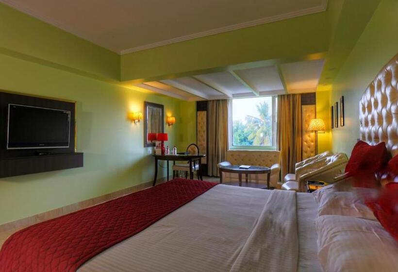 ホテル Quality Inn Sabari