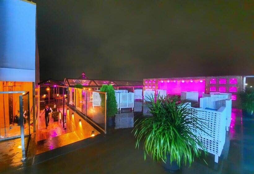 בית מלון כפרי Quality Inn Sabari