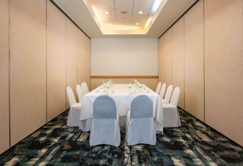 Quality Hotel Real Aeropuerto Santo Domingo