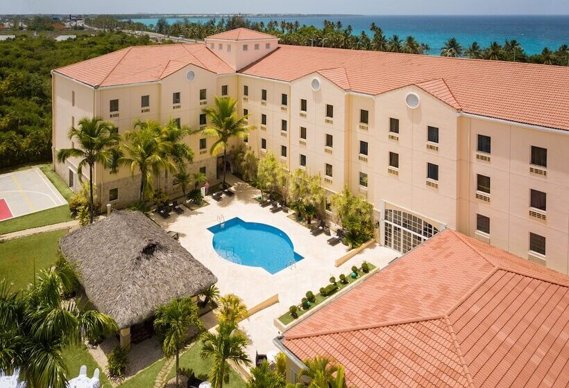 Quality Hotel Real Aeropuerto Santo Domingo