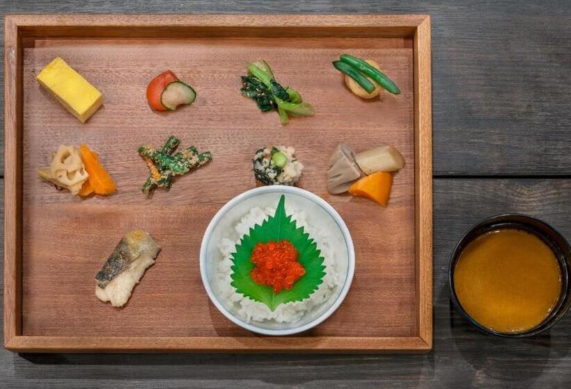 Quintessa Hotel Sapporo