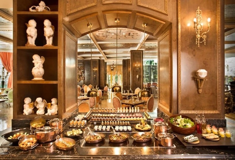 Radisson Blu Mbd Hotel Noida