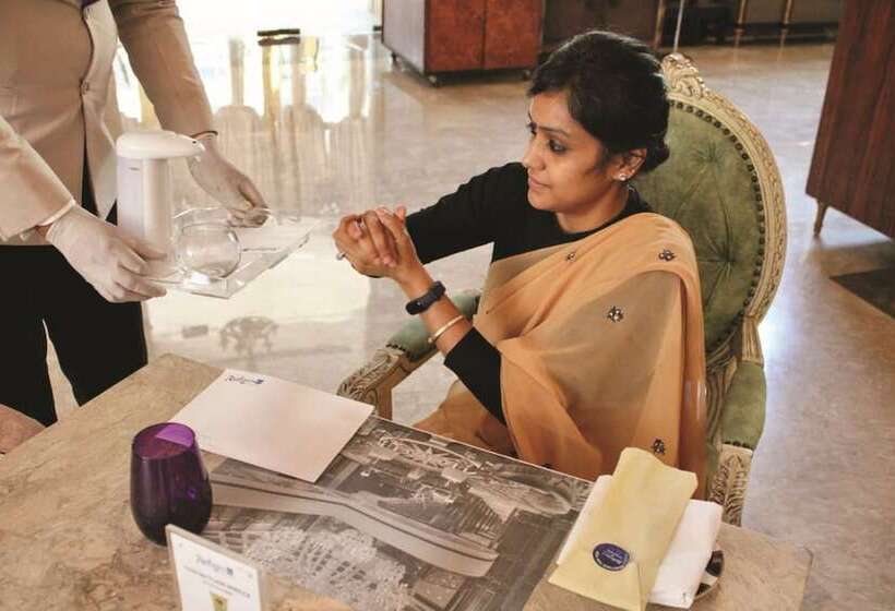 Radisson Blu Mbd Hotel Noida