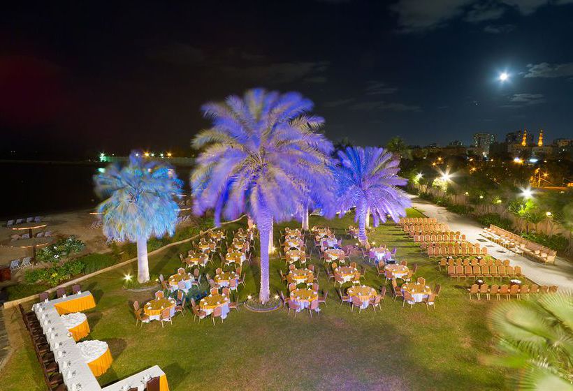 هتل Radisson Blu Resort, Sharjah