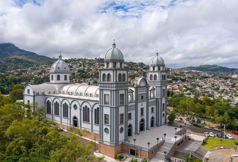 هتل Real Intercontinental Tegucigalpa, An Ihg