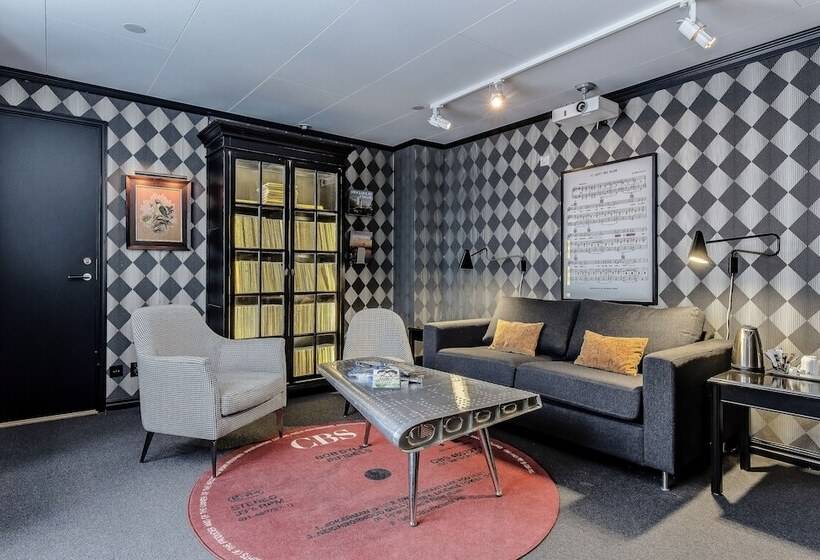 Såstaholm Hotell & Konferens