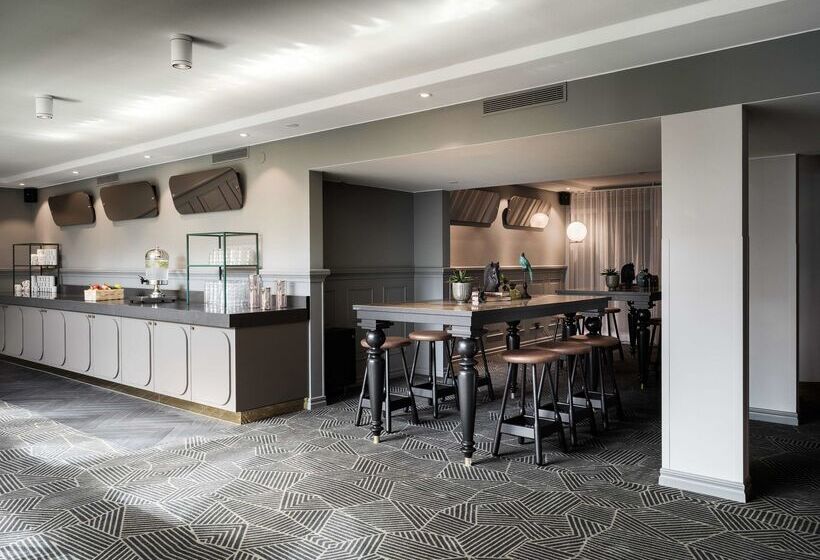 Отель Scandic Grand