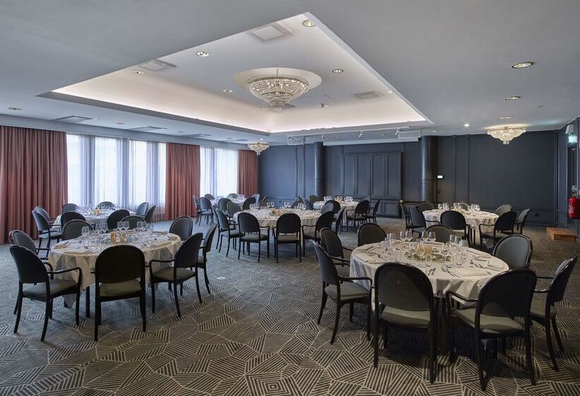 Отель Scandic Grand