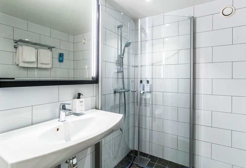 Отель Scandic Grand