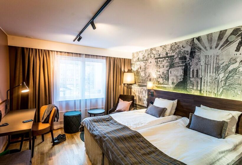 Отель Scandic Grand