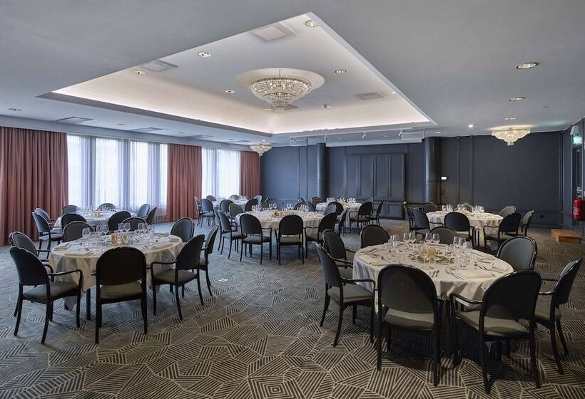 Отель Scandic Grand