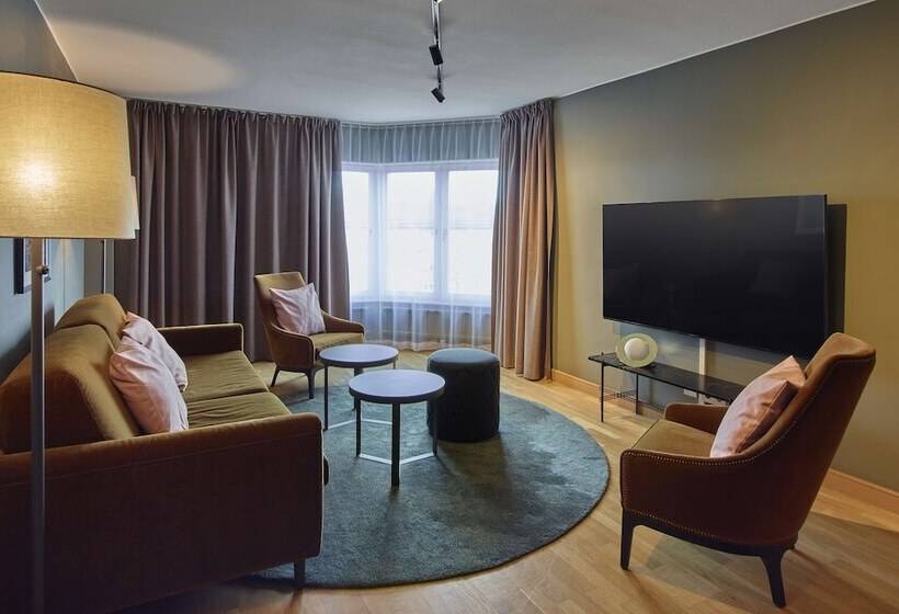 Отель Scandic Grand