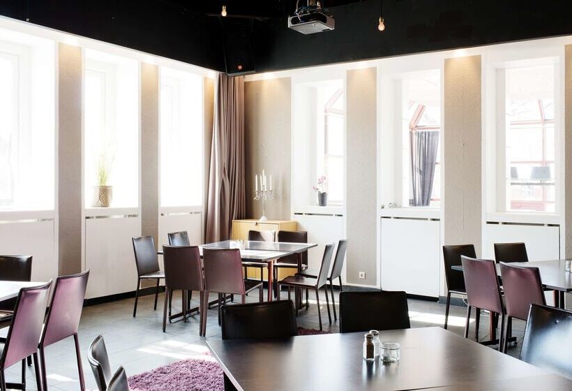 בית מלון כפרי Scandic Swania