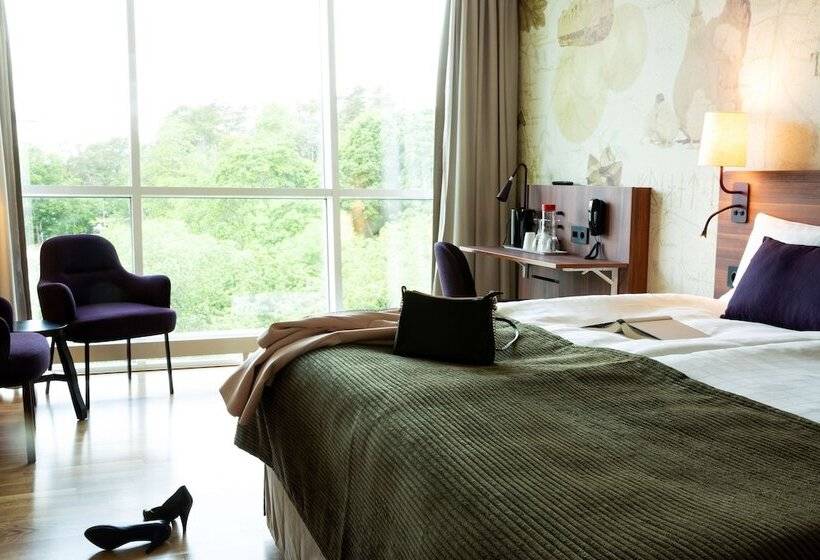فندق Scandic Taby