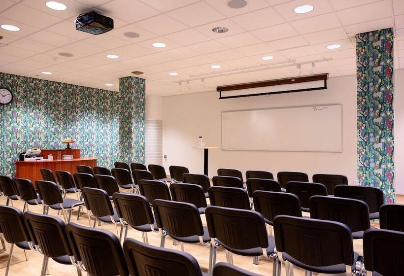 Отель Scandic Varnamo