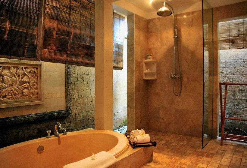 فندق Sekar Nusa Resort