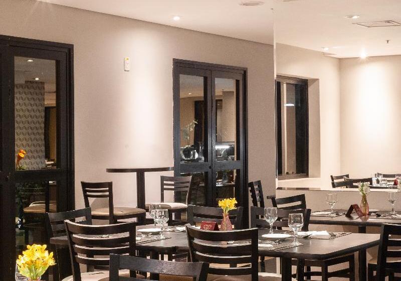 ホテル Slaviero Guarulhos Aeroporto