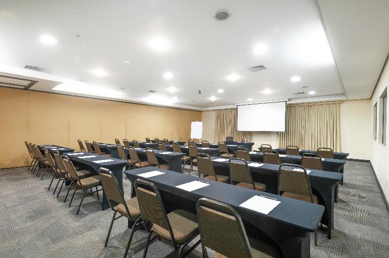 ホテル Slaviero Guarulhos Aeroporto