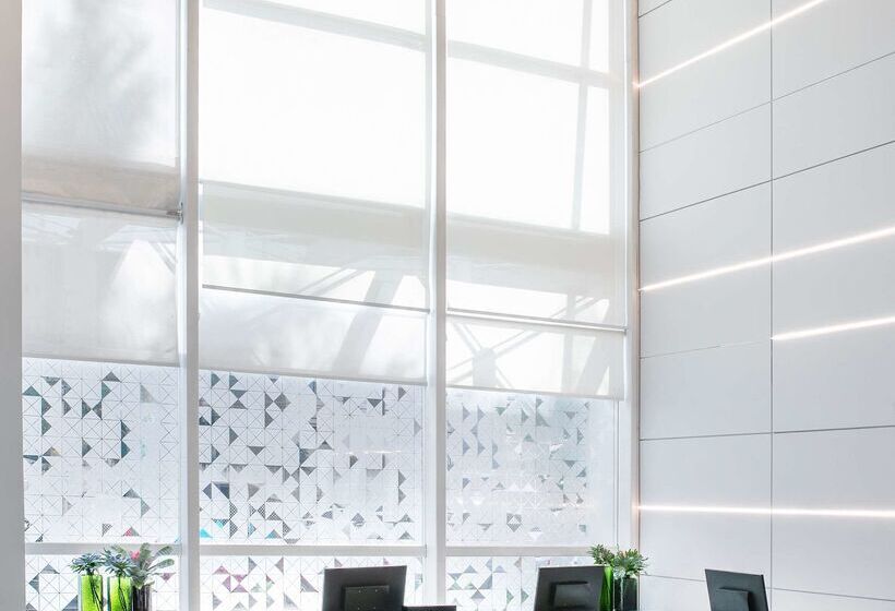 Отель São Paulo Nações Unidas Affiliated By Meliá