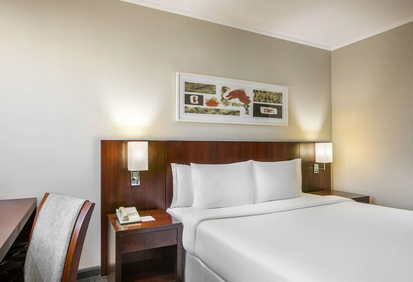 Отель São Paulo Nações Unidas Affiliated By Meliá