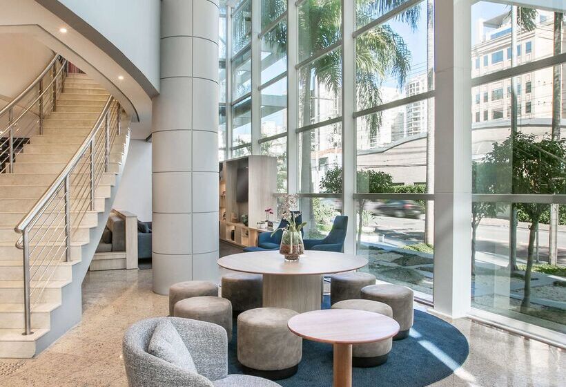 Отель São Paulo Nações Unidas Affiliated By Meliá