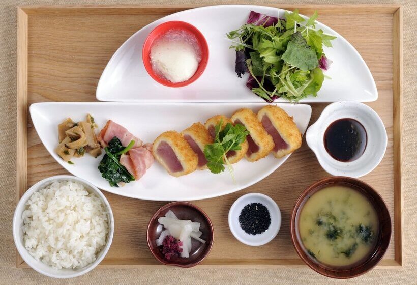 Отель Splus Nagoya Sakae