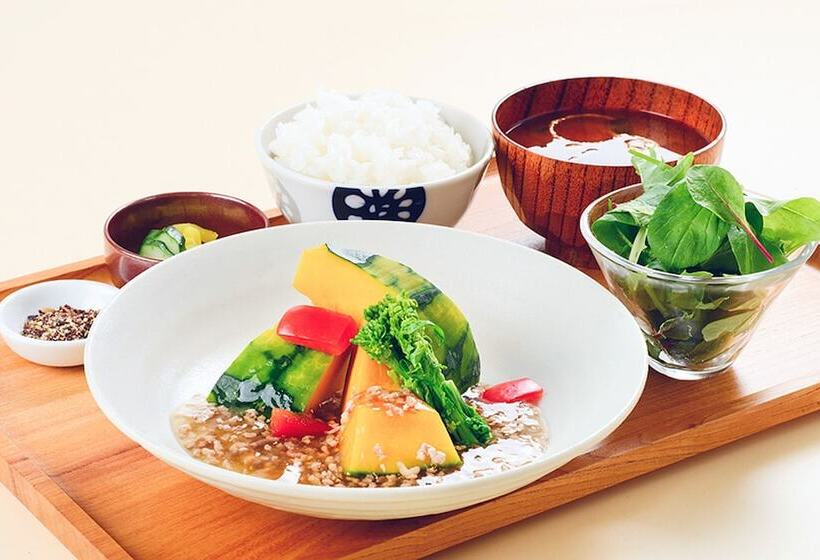 Отель Splus Nagoya Sakae