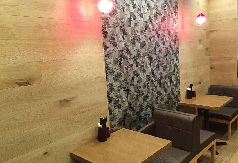 Отель Splus Nagoya Sakae