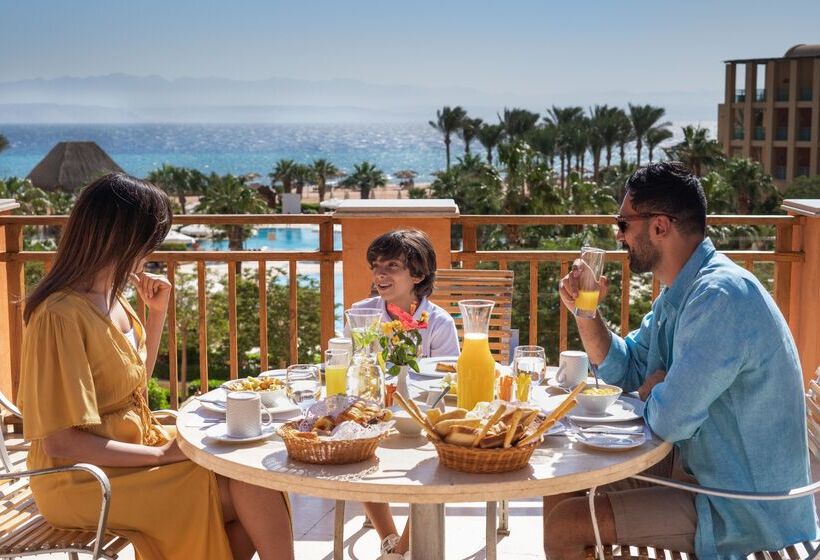 酒店 Strand Beach Resort