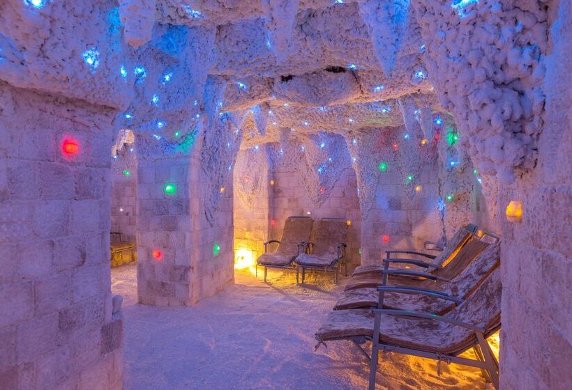 酒店 Strand Beach Resort