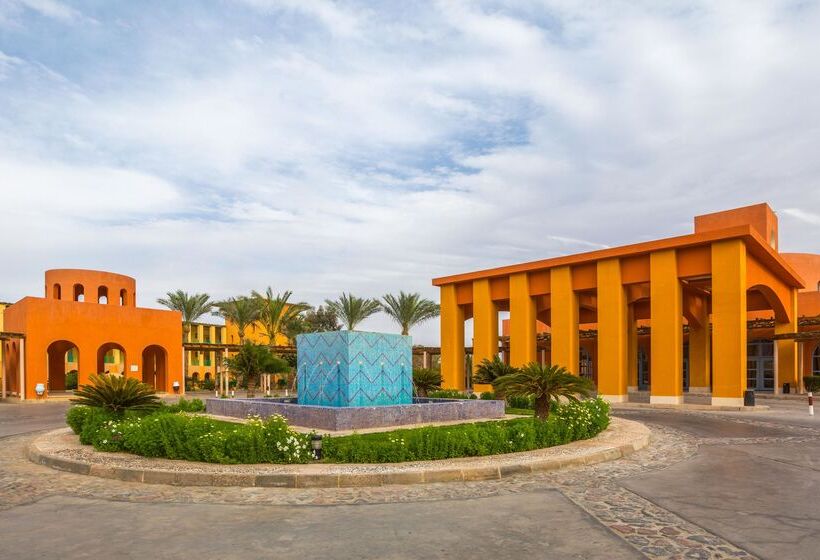 酒店 Strand Beach Resort