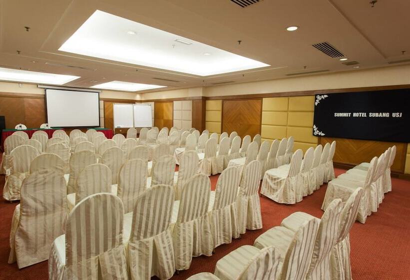Summit Hotel Subang Usj
